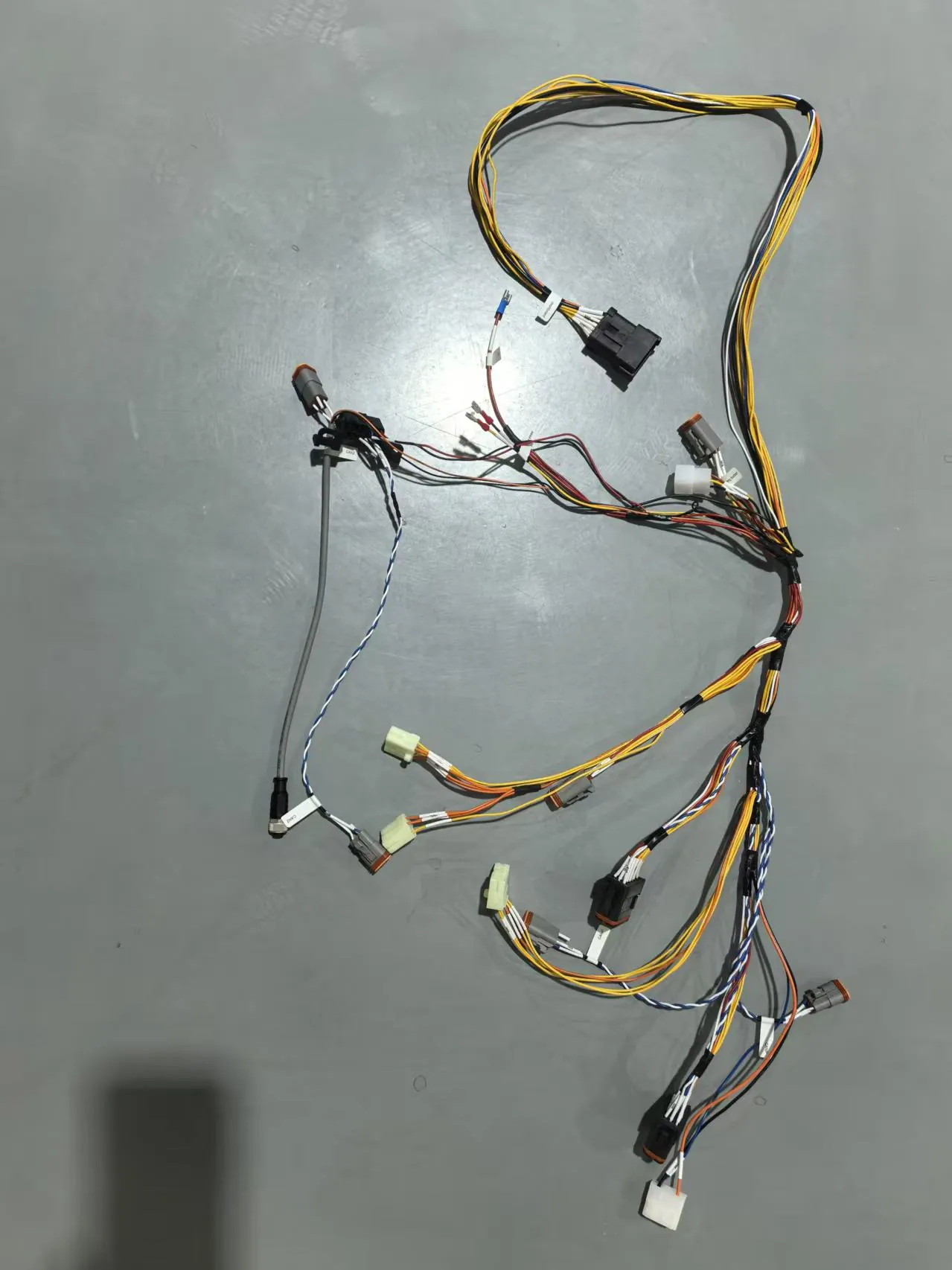 Industrial automation control cable assembly